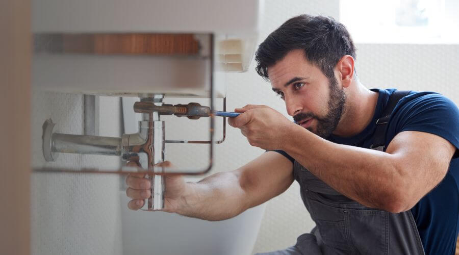 Faucet repair for sink in Tohatchi, NM